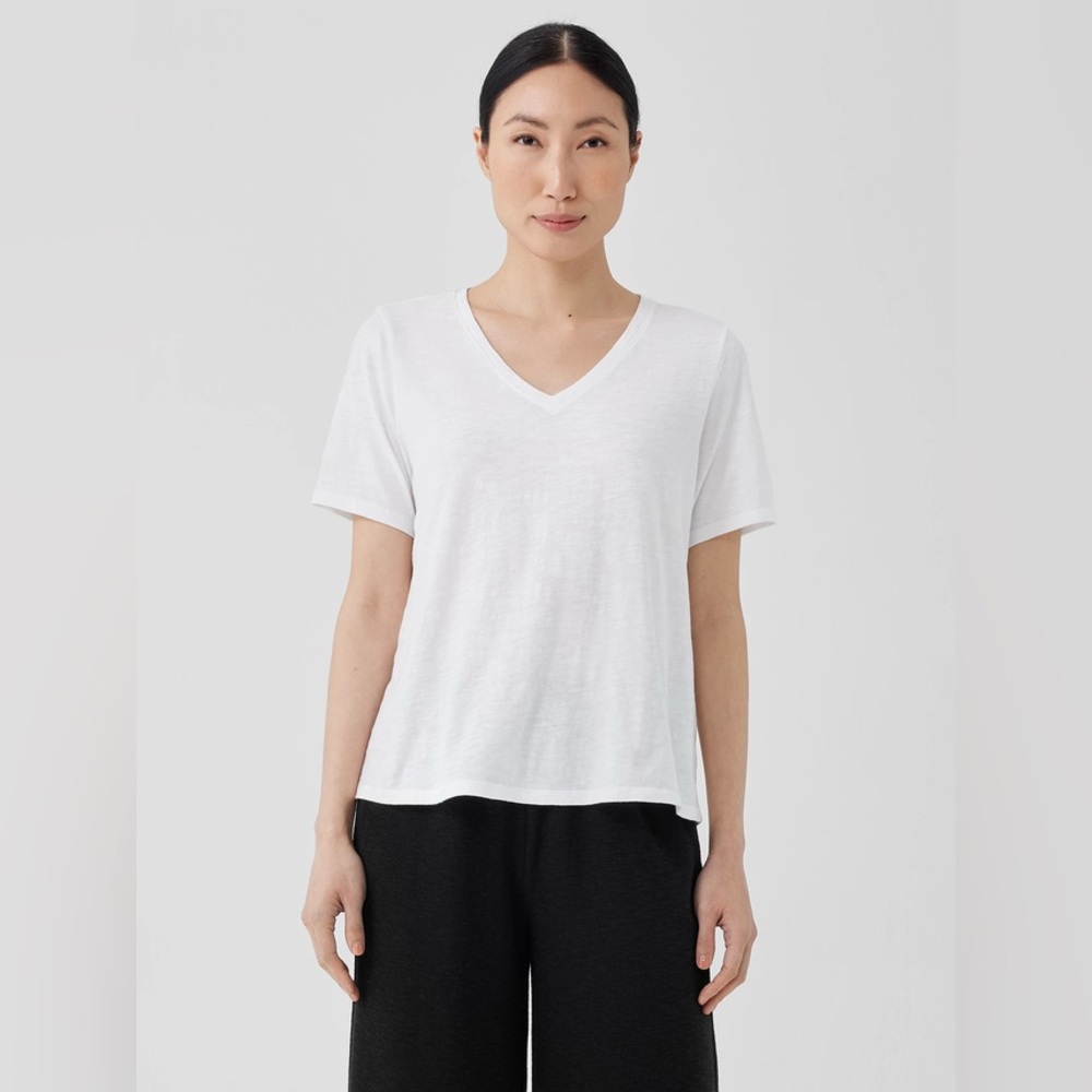 EILEEN FISHER Organic Cotton Slub V-Neck Tee
